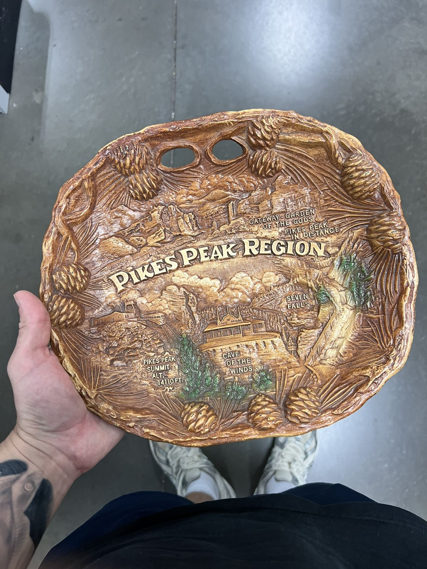Pikes Peak Engraved Key Tray