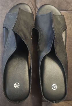Brand new wedges