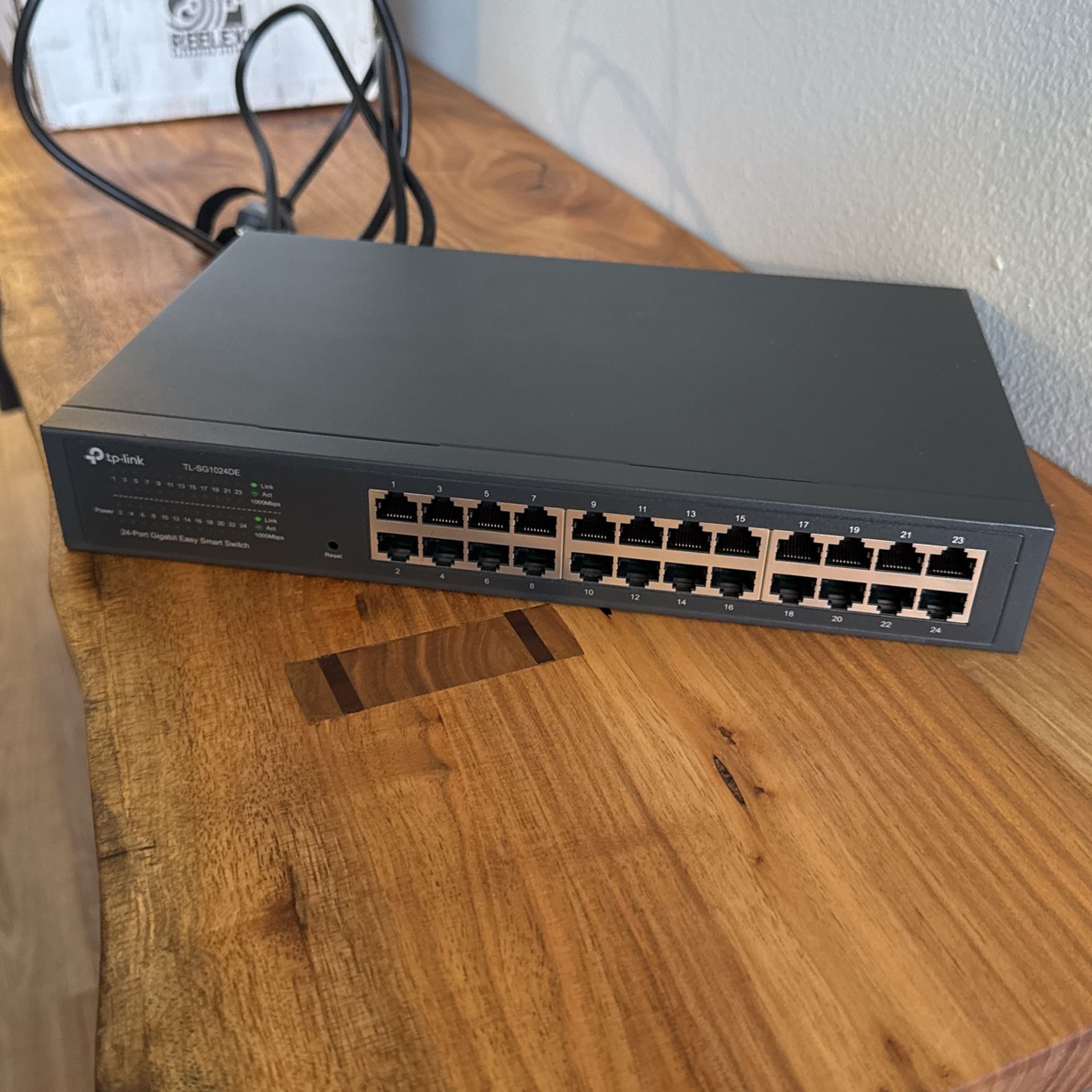 TP-Link Managed Switch 24 Port