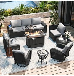 New, outdoor patio set( already assembled