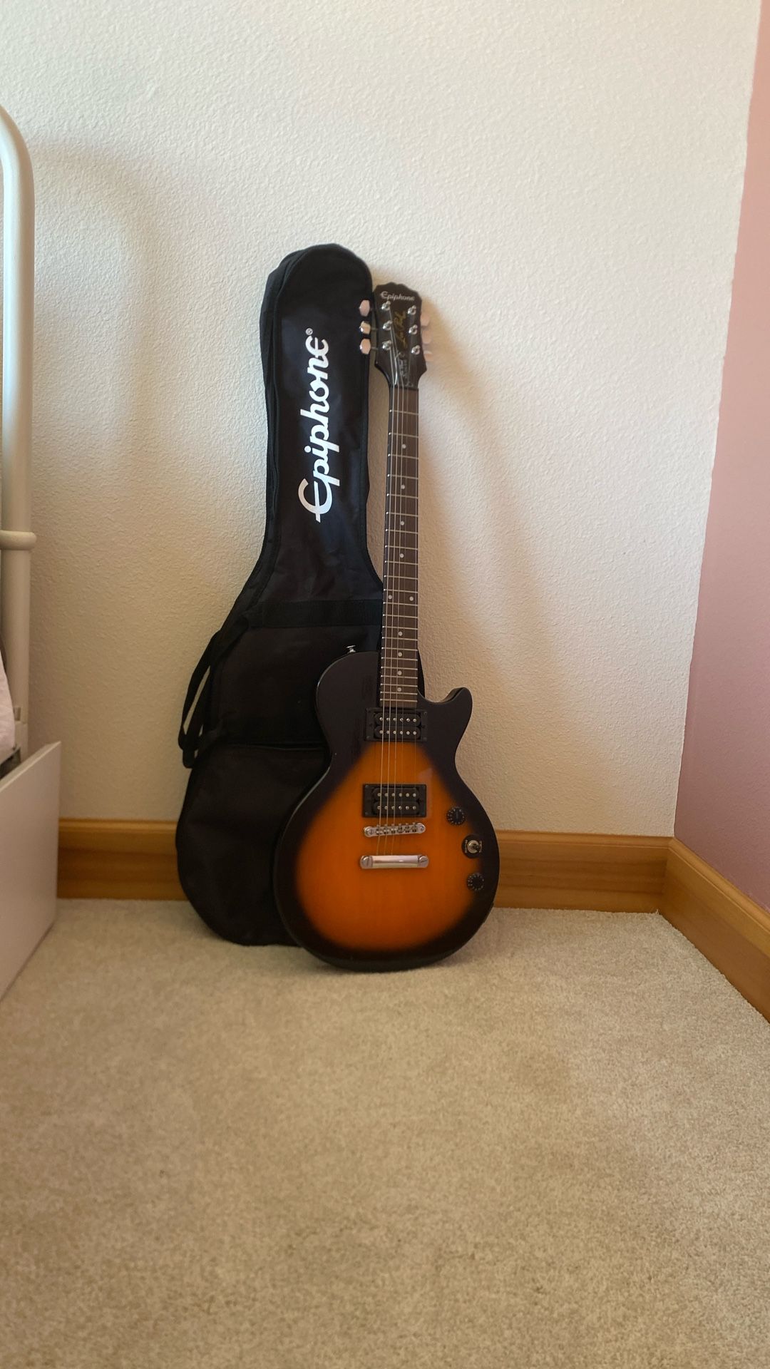 Epiphone Guitar