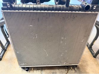 Newer Radiator Nissan