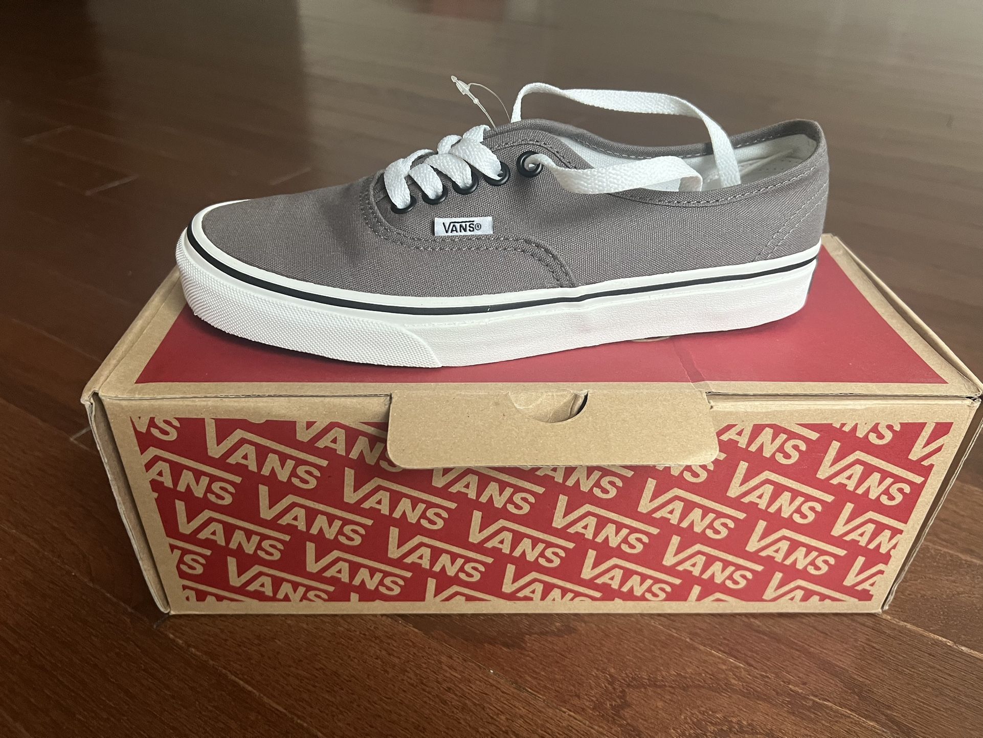 Vans (Size 8 Women)