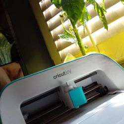 Cricut 