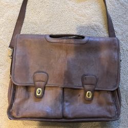 Vintage COACH Messenger Bag