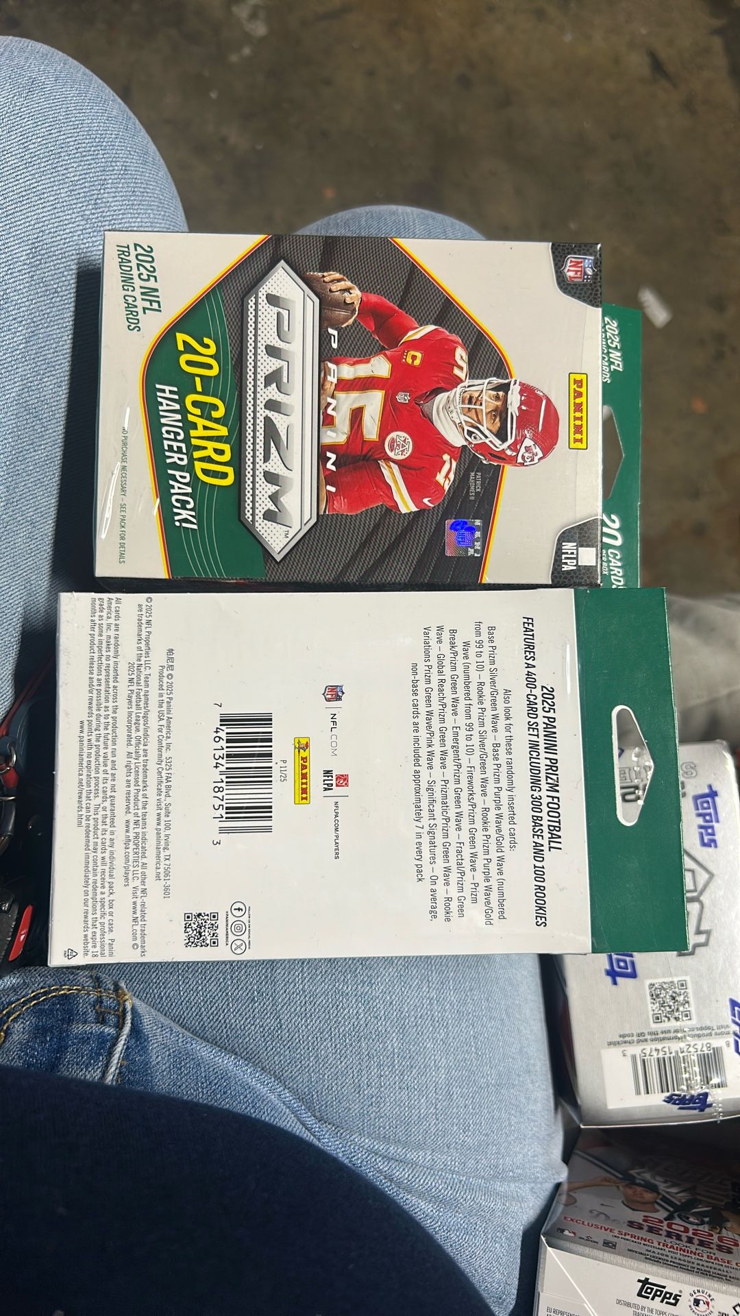 2 Prizm Hanger Packs NFL 2025 Trading Cards