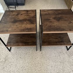 Set Of Two Nightstands Or End Tables 20x20x19.5 Like New! 