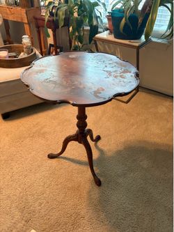 Antique Decorative Table