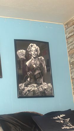 Posters(Scarface,Chapo & Marilyn Monroe