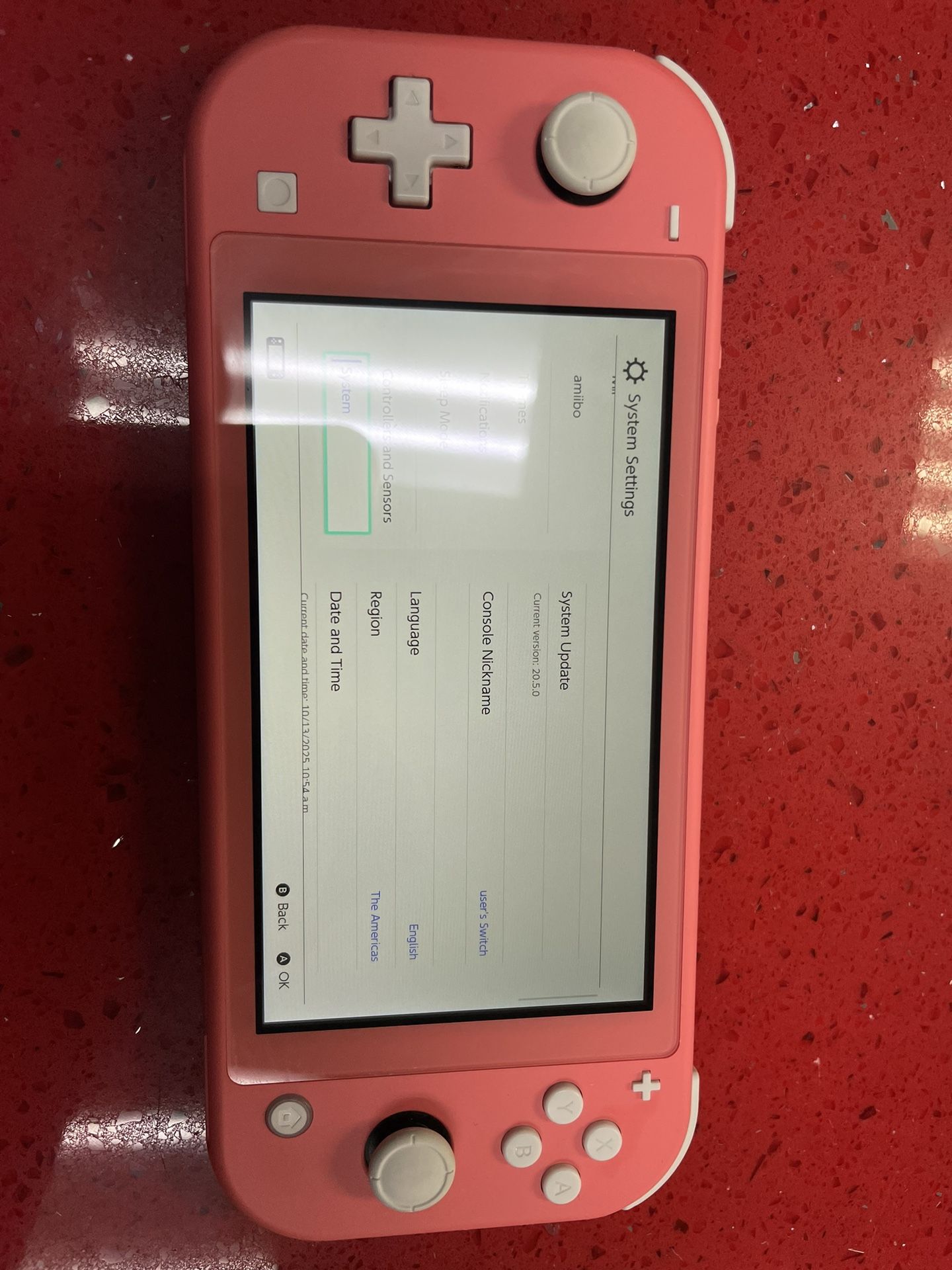 Nintendo switch lite 151457-1