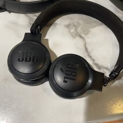 Black Over Ear JBL Headphones 