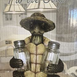 Turtle Salt And Pepper Holder 