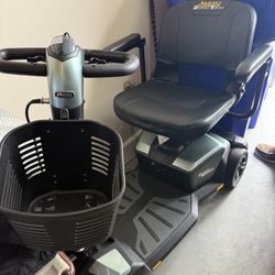 Jazzy Pride Scooter