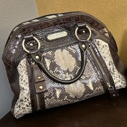 Leather purses