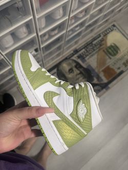Jordan 1 Mid Green Python (Women's