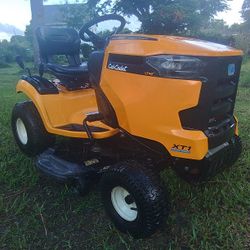 Cub Cadet  Xt1 42 Inch Riding Mower