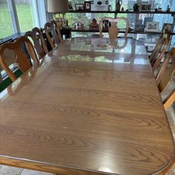 Dining Room Table 