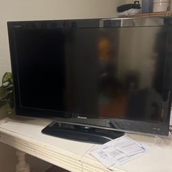 SHARP 44 Inch tv 
