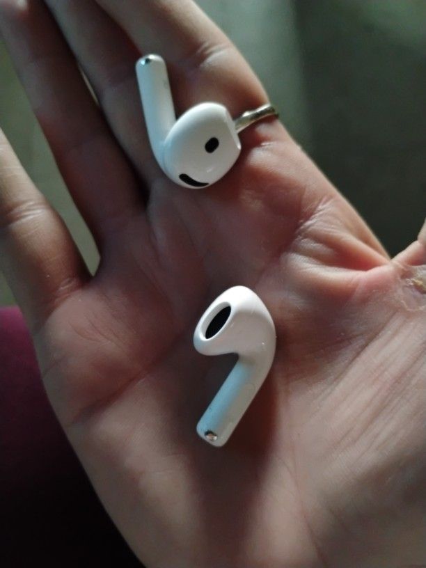 Apple Airpods 4