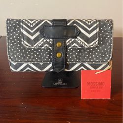 Mossimo Clutch Purse 👛