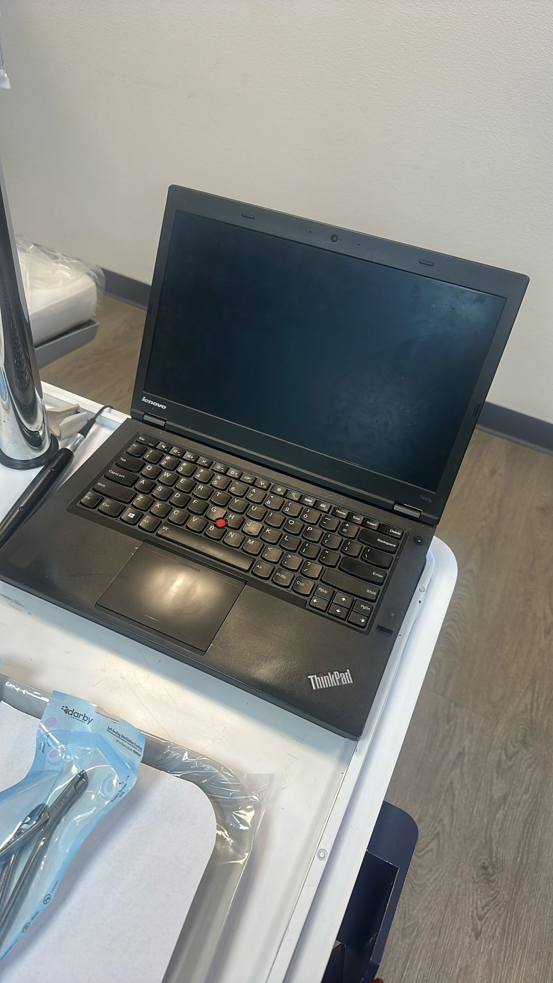 4 Lenovo Laptops As Is Working