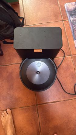 Roomba J8+