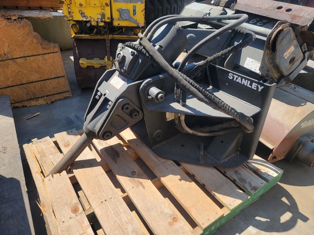 Bobcat Breaker Stanley Recondition Ready To Work