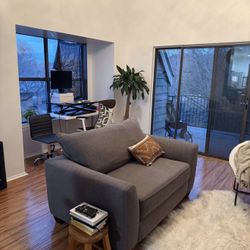 FOR SALE: Twin Sleeper Sofa in Great Condition! -MUST GO SOON!