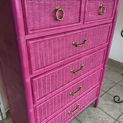 Chinoiserie pink dresser 