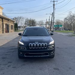 2016 Jeep Cherokee Limited ** 5500 