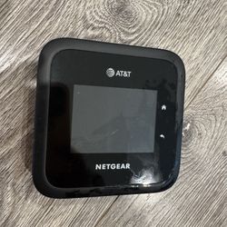 Netgear Nighthawk M6 Pro MR6500 5G Hotspot Router Black AT&T Unlocked