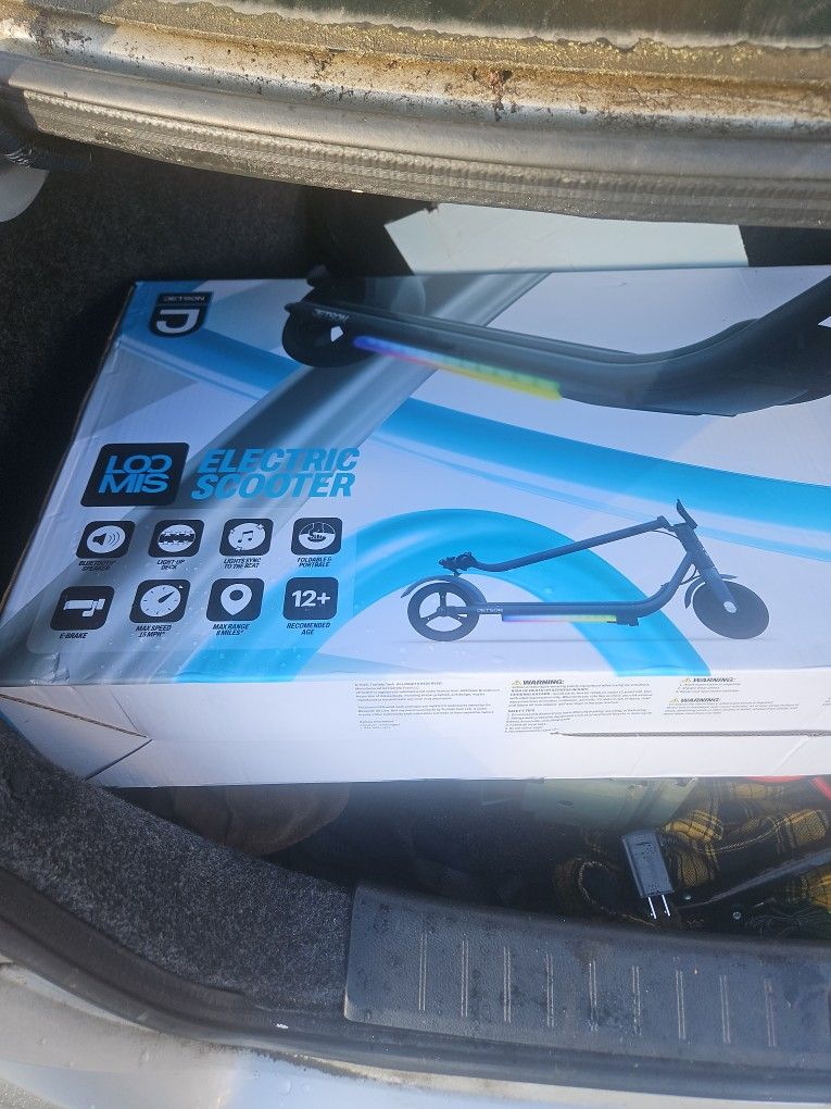 Brand New Jetsonbelectric Scooter
