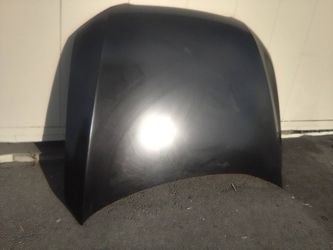 2009-2012 Audi Q5 Hood With Accessories Oem.