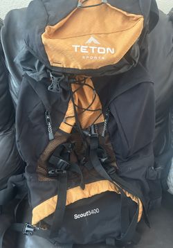 Teton Sports Scout 3400 Hiking Backpack