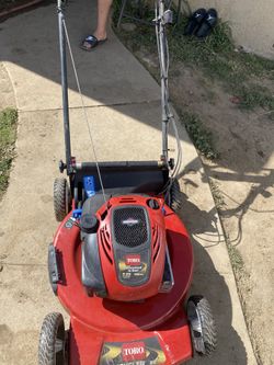 lawn mower Toro self propelled personal pace guaranteed to start 7.25 190cc Toro recycler 22 Bl for Sale in Gardena CA OfferUp