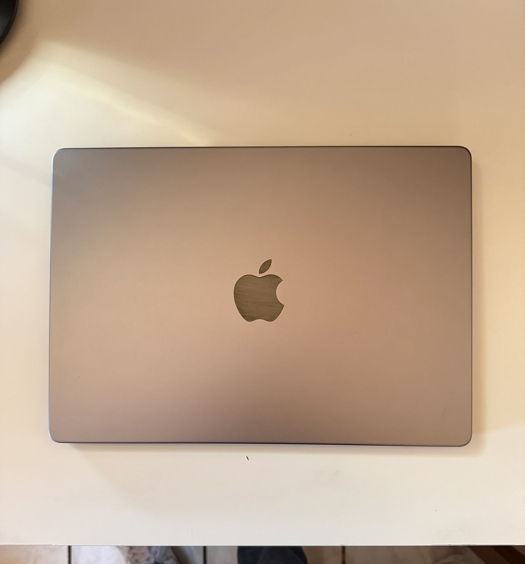 MacBook Pro M1 14 Inch 1TB (2021)