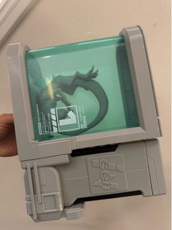 Jurassic World T-Rex Embryo Incubation Chamber