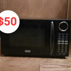 950 Watt Microwave 