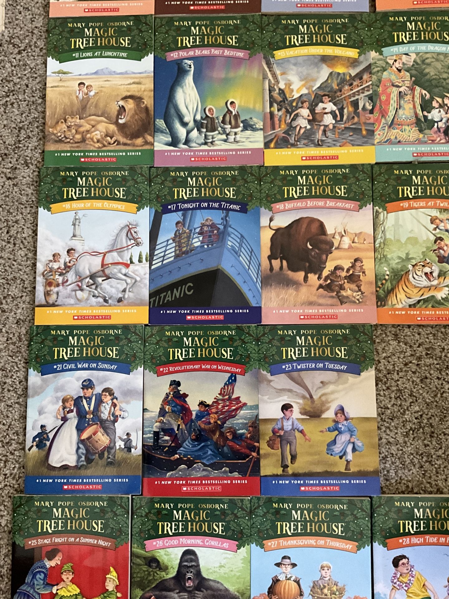 Magic Tree House Books (1-28) + #1 Super Edition for Sale in San 