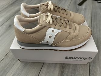 New Saucony Sneakers Shoes Men 8.5 size