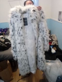 Chartou leopard print fur cooat