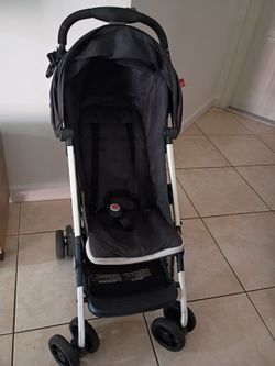GB Qbit LTE Travel Stroller - White (one-hand fold stroller)