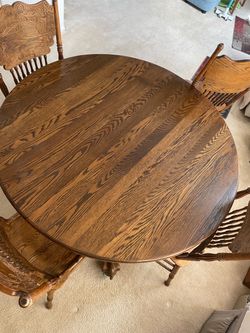 Dining Table ( Gorgeous Oak )