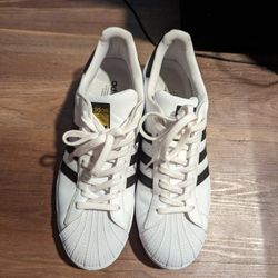 Adidas SuperStar Sneakers 