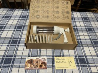 Pampered Chef Cookie Press New