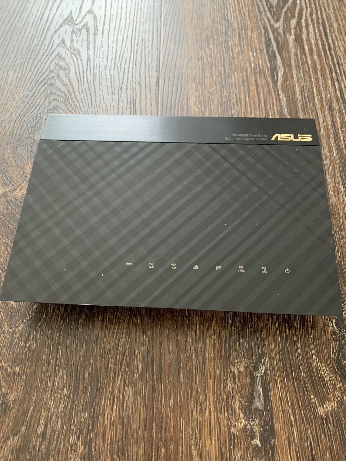 Router - Asus RT-AC55U