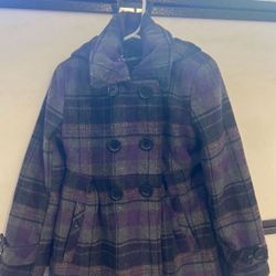 Abrigo Para Niña  En Muy Buenas Condiciones  Talla 6t  $20