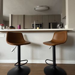 Adjustable Bar Stools Set of 2 - Excellent Condition