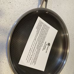 HexClad 12” Pan for Sale in Redmond, WA - OfferUp