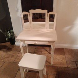 Makeup Vanity Set With Table And Stool, White